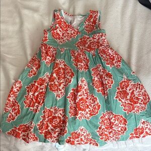 Pippa & Julie Sz 5 Floral Kids Dress in Red and Green
